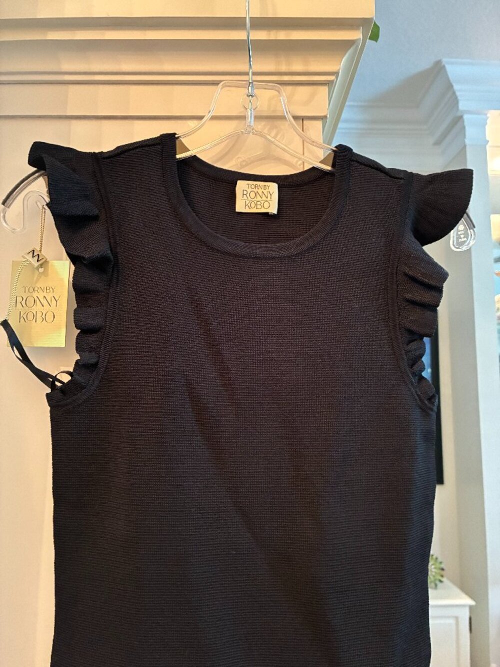Ronnny Kobo Top
